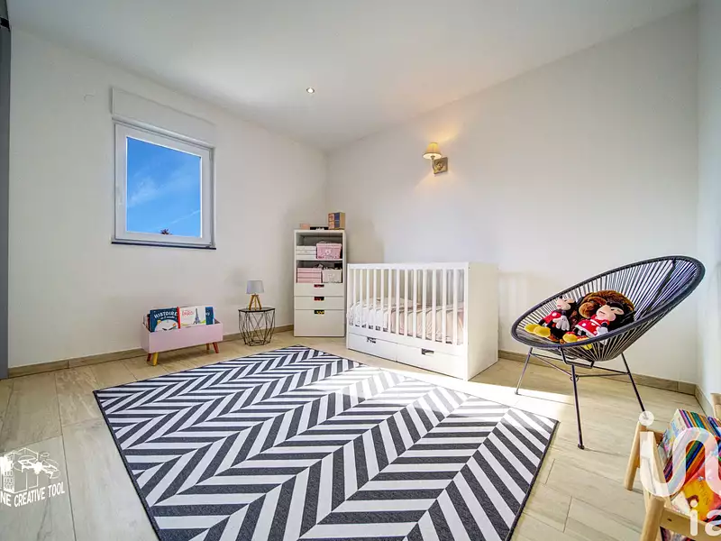 Maison, 164 m²