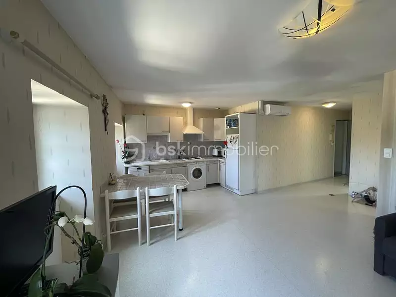 Immeuble, 554 m²