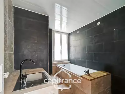 Maison, 330 m²