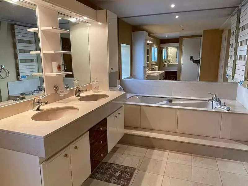 Maison, 237 m²