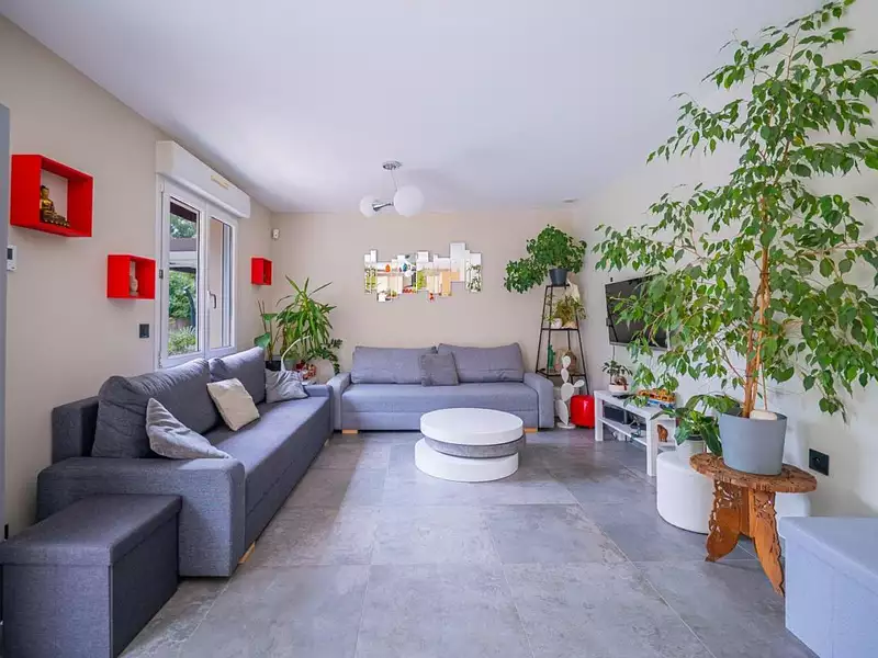 Maison, 153 m²