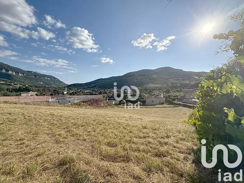 Terrain, 3 000 m²