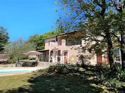 Maison, 138 m²