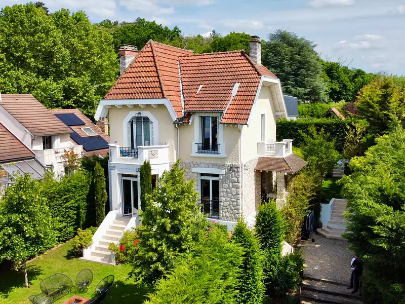 Maison, 170 m²