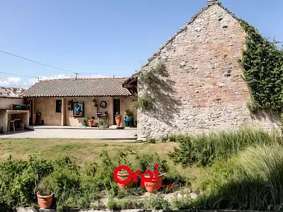 Maison, 1 120 m²