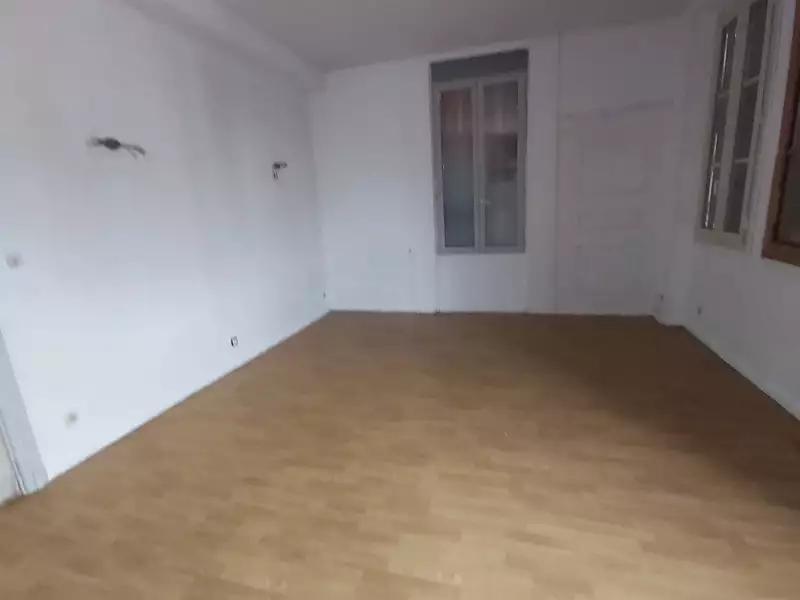 Immeuble, 192 m²