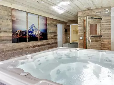Maison, 600 m²