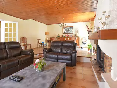 Maison, 168 m²
