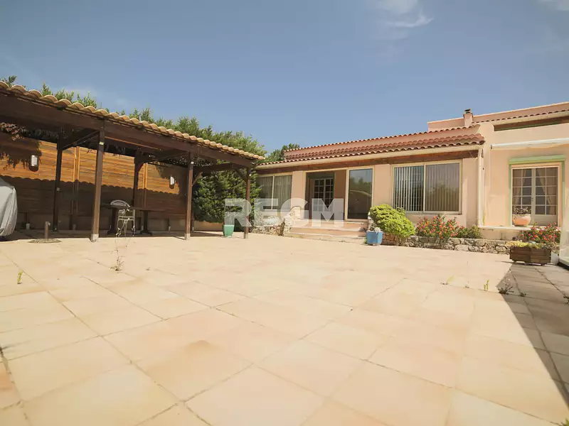 Maison, 205,48 m²