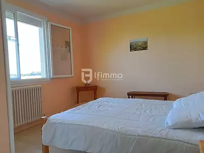 Maison, 242 m²