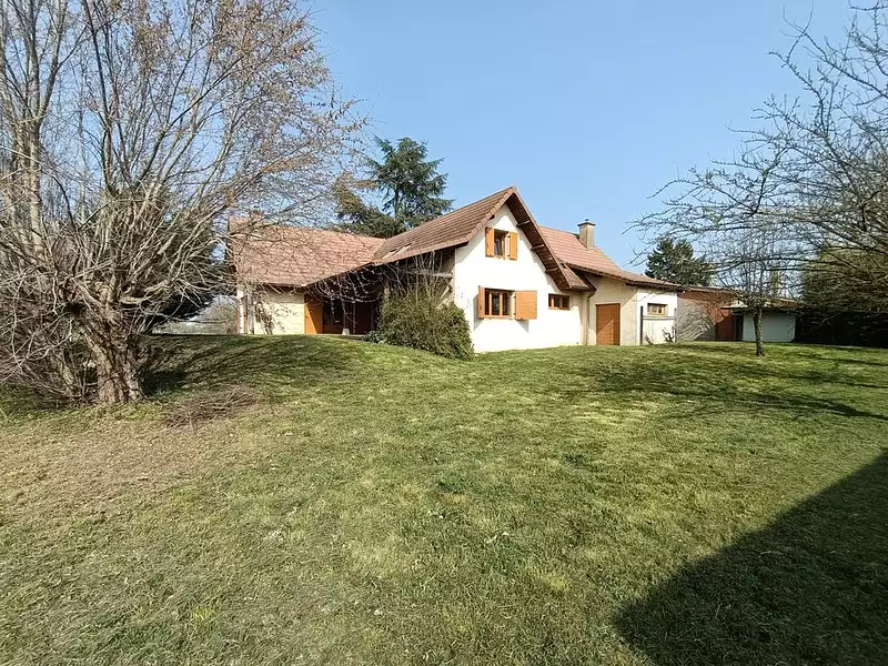 Maison, 220 m²