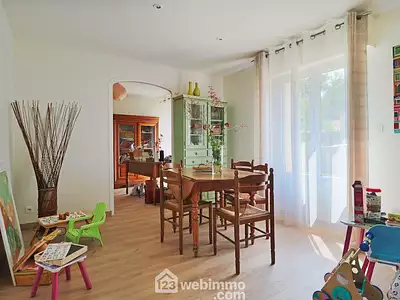 Maison, 175,87 m²