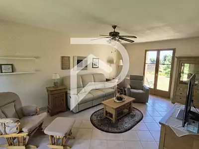 Maison, 153 m²