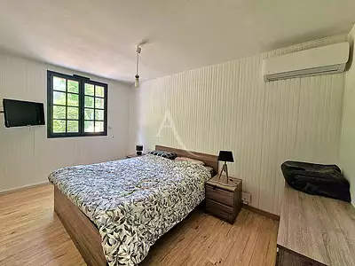 Maison, 258 m²