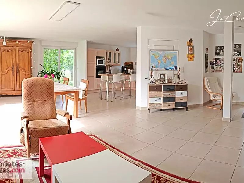 Maison, 119 m²
