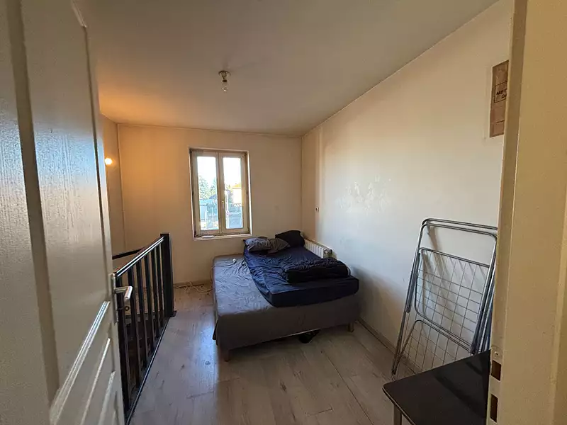 Immeuble, 140 m²
