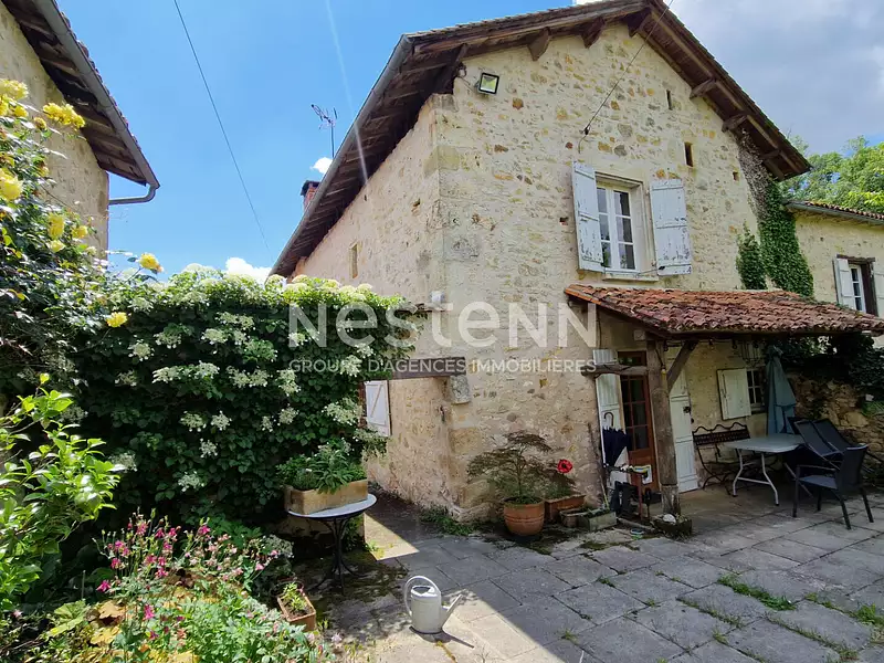 Maison, 282,3 m²