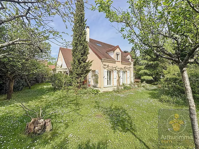Maison, 174 m²