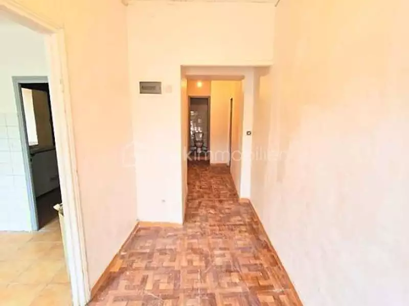 Maison, 190 m²
