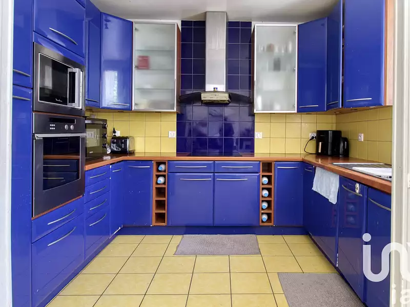 Maison, 145 m²