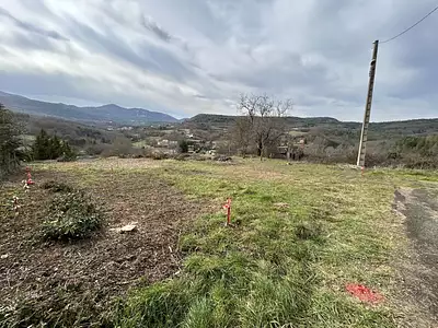 Terrain, 720 m²