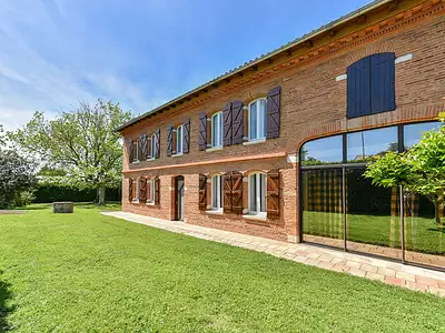 Maison, 248 m²