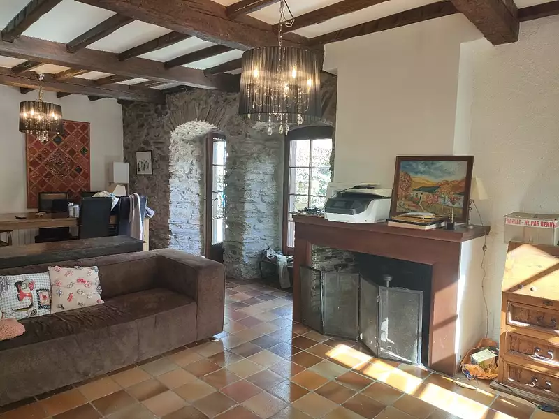 Maison, 240 m²