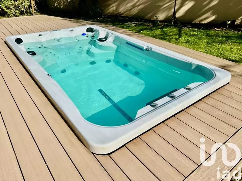 Maison, 168 m²