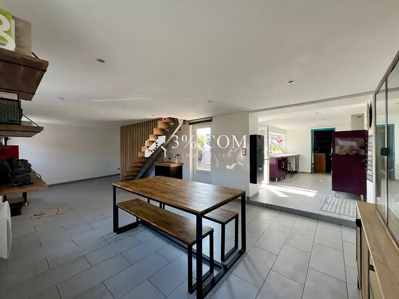 Maison, 99 m²