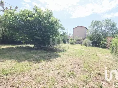 Terrain, 662 m²