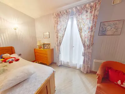 Maison, 260 m²