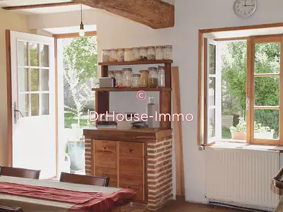 Maison, 225 m²