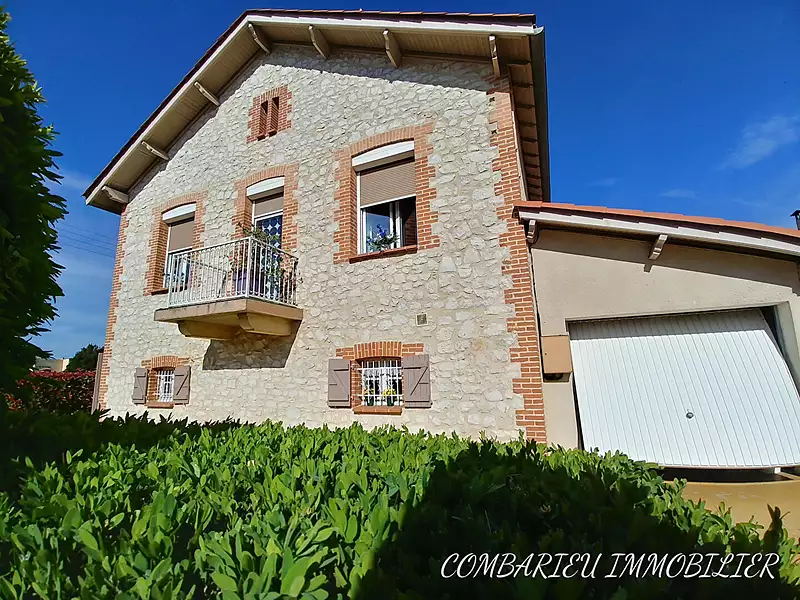 Maison, 199 m²