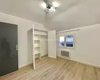 Immeuble, 325 m²
