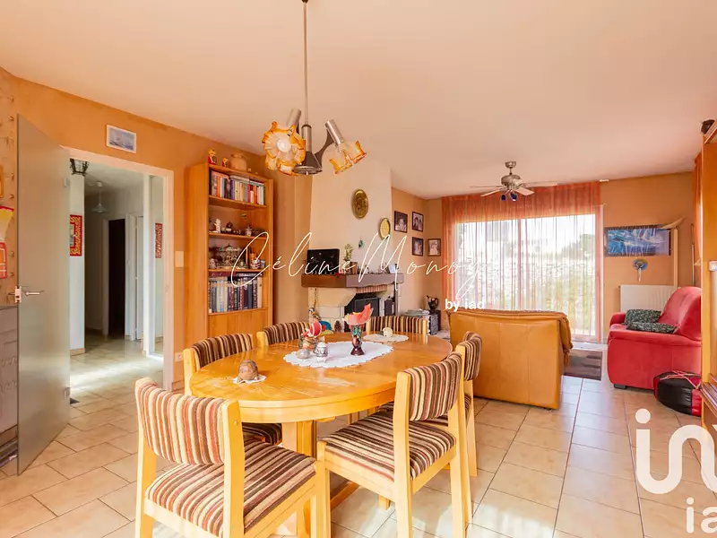Maison, 114 m²