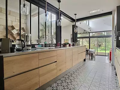Maison, 208 m²