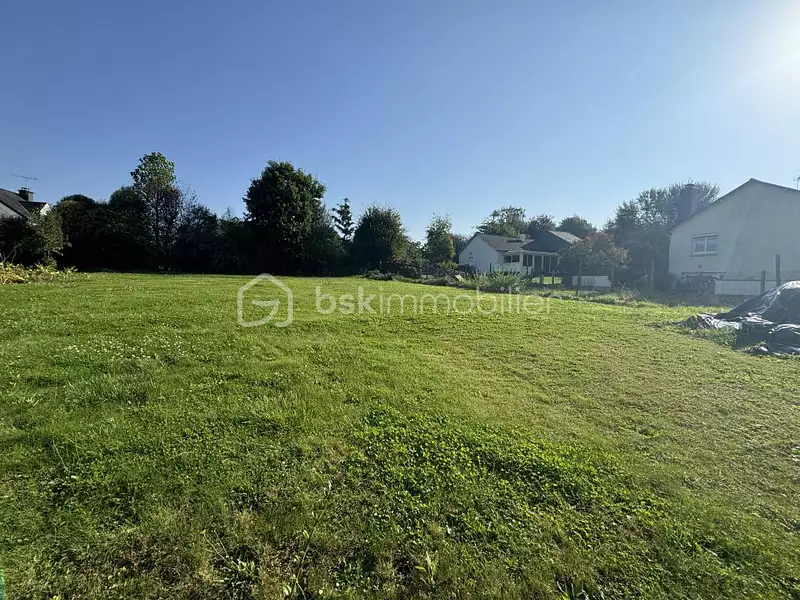 Terrain, 650 m²