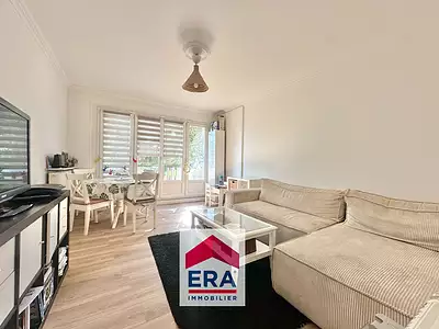 250 000 € 3 799 €/m² Appartement • 65,81 m² • 3 pièces • 2 chambres Sartrouville (78500)