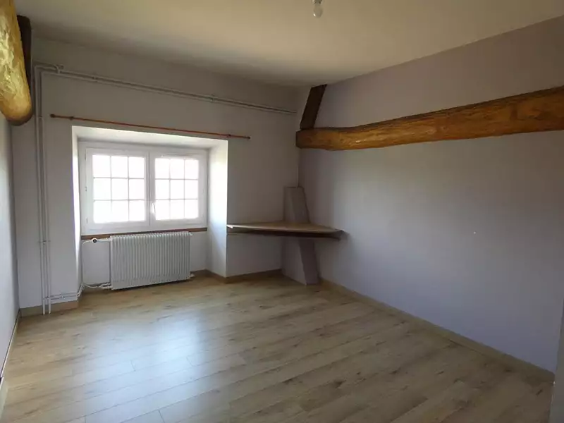 Maison, 210 m²