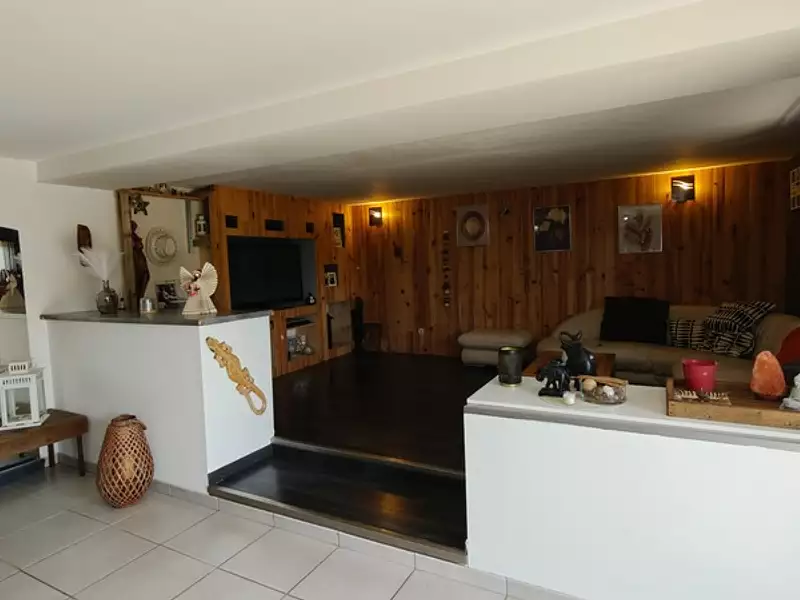 Maison, 153 m²