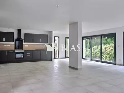 Maison, 170 m²