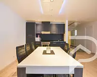 Appartement, 225 m²
