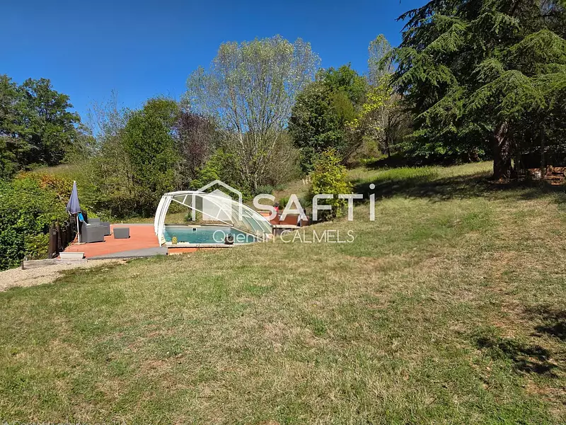 Maison, 220 m²