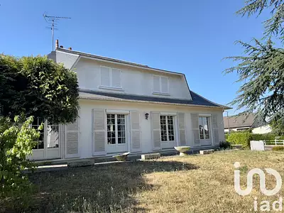 Maison, 166 m²