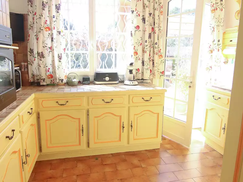 Maison, 164 m²
