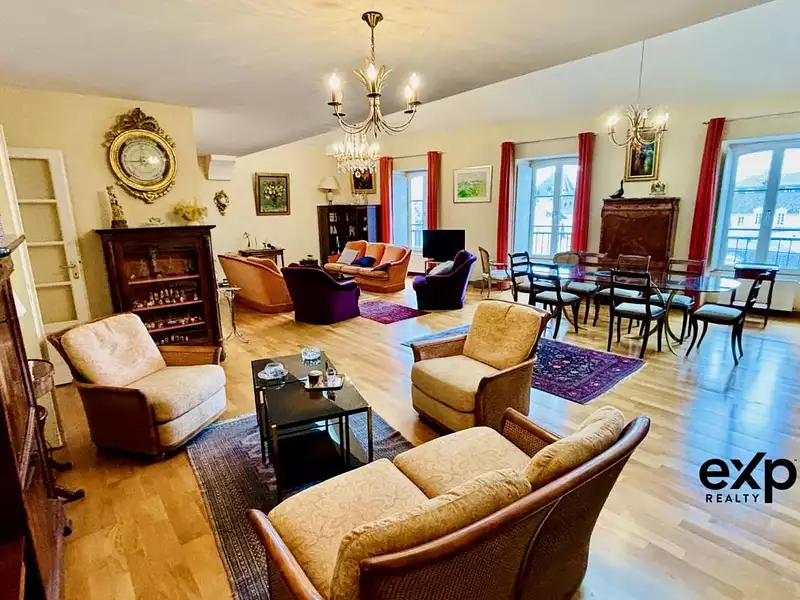 Appartement, 179 m²
