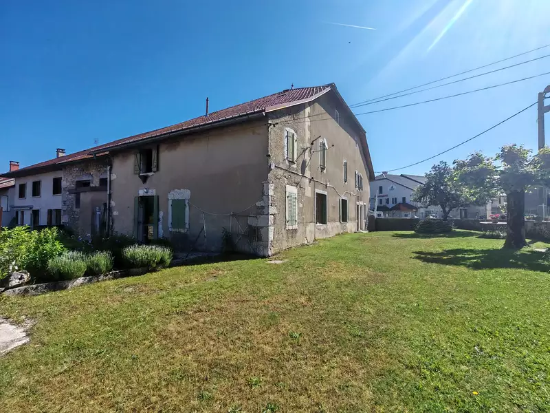Maison, 303 m²