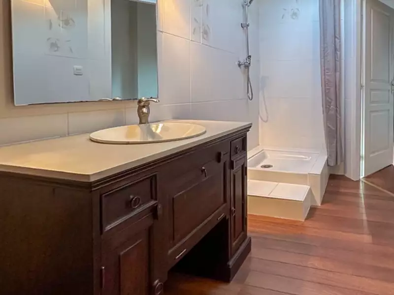 Immeuble, 315 m²