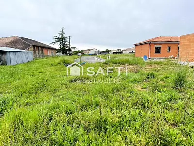 Terrain, 1 073 m²