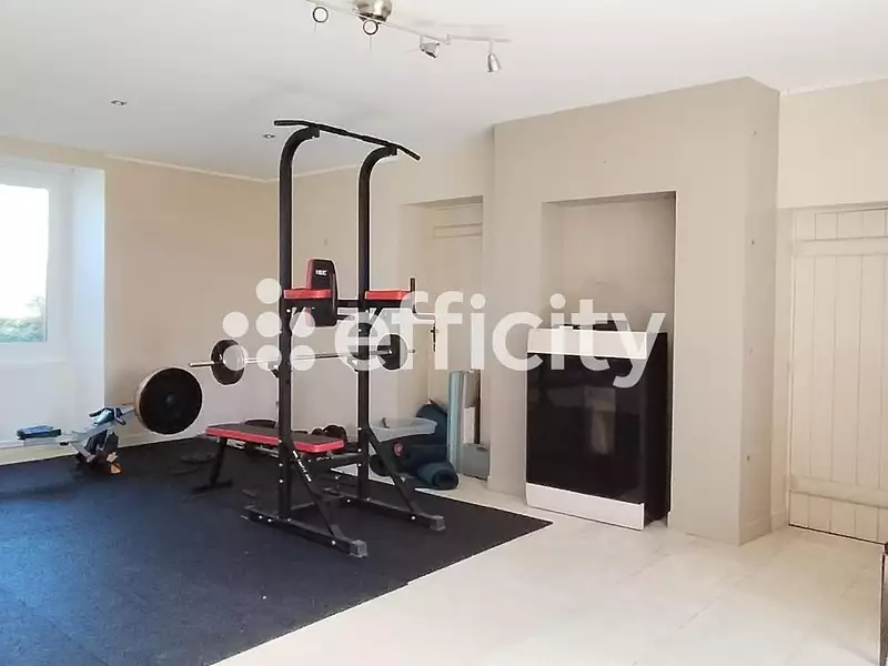 Maison, 440 m²